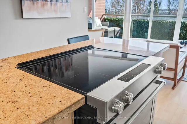 Additional image 13 of 550 Queens Quay West Quay Unit 326