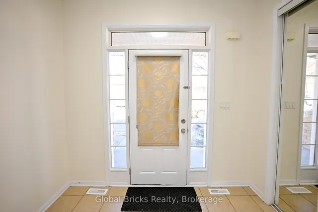 Additional image 6 of 37 Seafair Cres