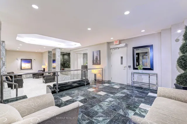 Additional image 22 of 4460 TUCANA Crt Unit 401