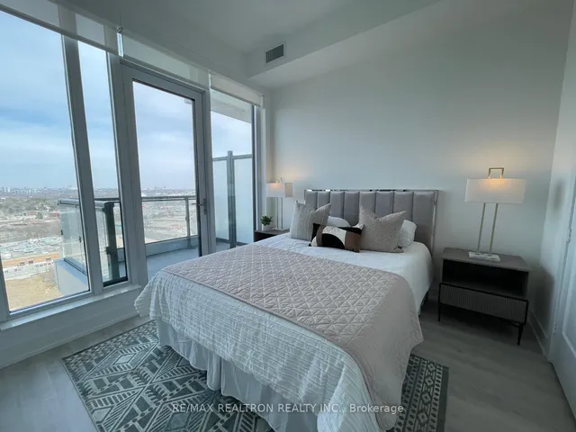 Additional image 11 of 20 Inn On The Park Dr Unit 2539