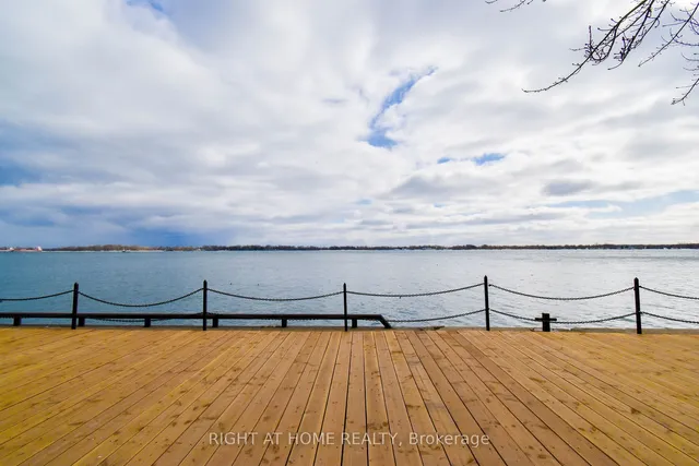 Additional image 21 of 33 Harbour Sq Unit 1027