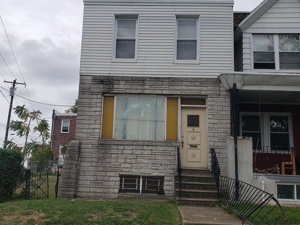 2650 S 61st St, Philadelphia, PA 19142