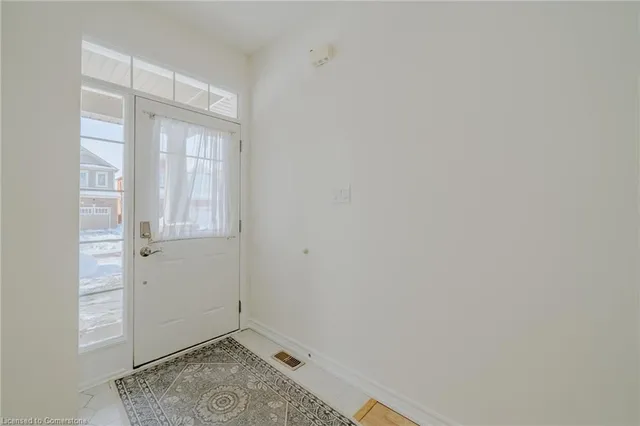 Additional image 8 of 297 Fellowes Cres