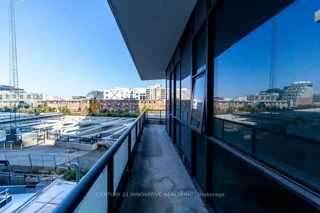 Additional image 36 of 50 Ordnance St Unit 307