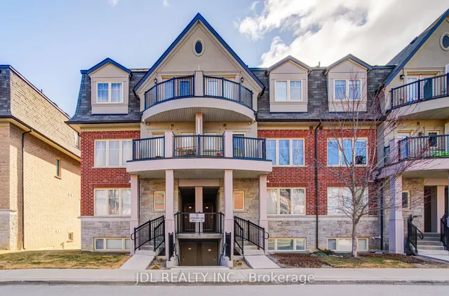 9 Eaton Park Lane Unit 5