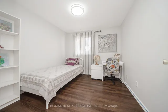 Additional image 21 of 308 Fleetwood Cres