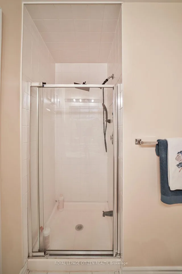 Additional image 33 of 9 Hartnell Sq