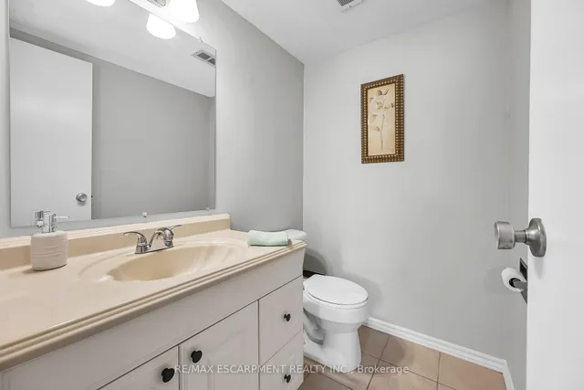 Additional image 21 of 1966 MAIN St Unit 502