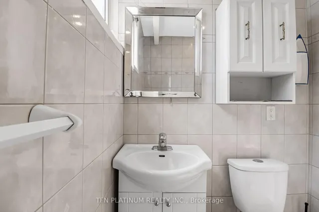 Additional image 17 of 2 Delbasso Crt