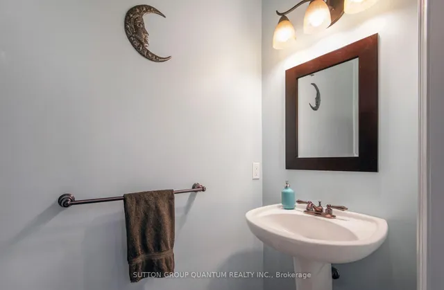 Additional image 15 of 26 Brad St