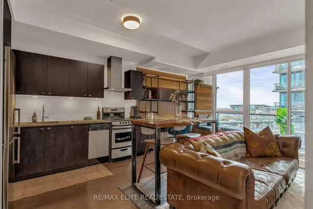 Additional image 16 of 51 East Liberty St Unit 715