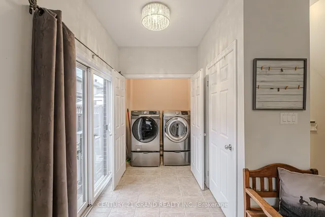 Additional image 21 of 229 Springvalley Cres