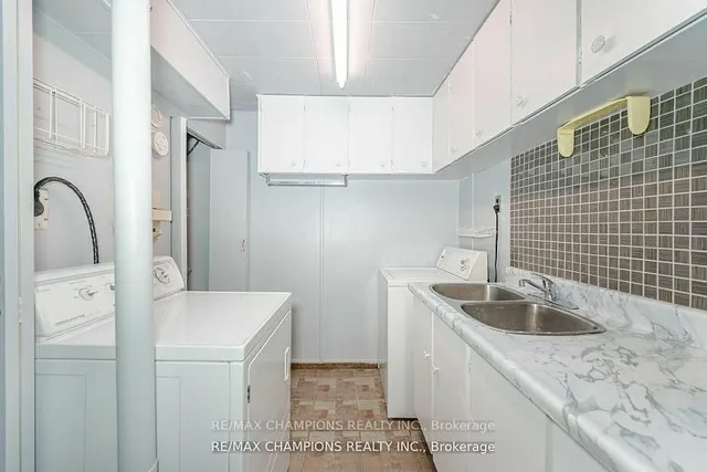 Additional image 29 of 53 Beechwood Cres