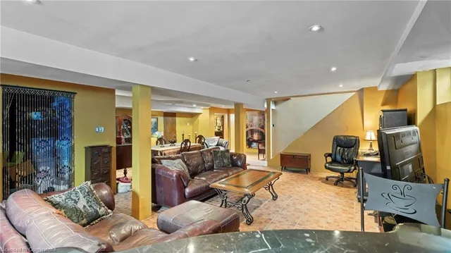 Additional image 28 of 190 Erindale Ave