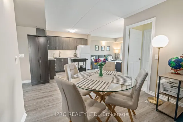 Additional image 15 of 716 Main St Unit 207