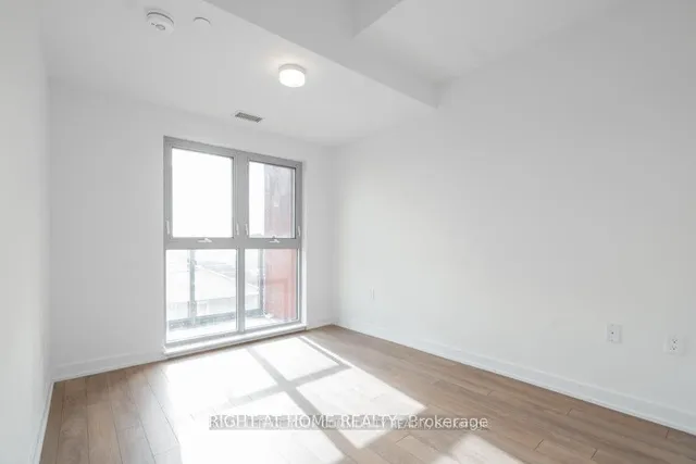 Additional image 6 of 2433 Dufferin St Unit 606