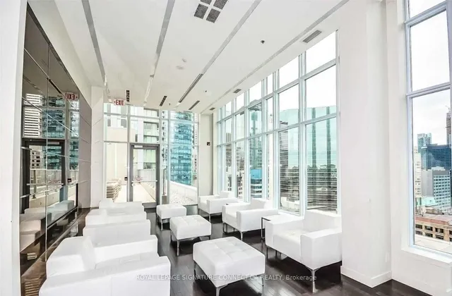 Additional image 38 of 21 Nelson St Unit 727