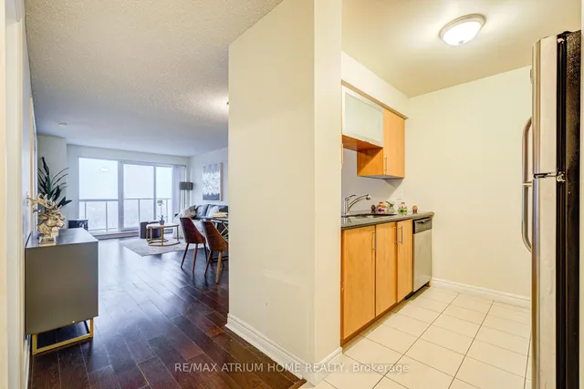 Additional image 34 of 50 Town Centre Crt Unit 3011