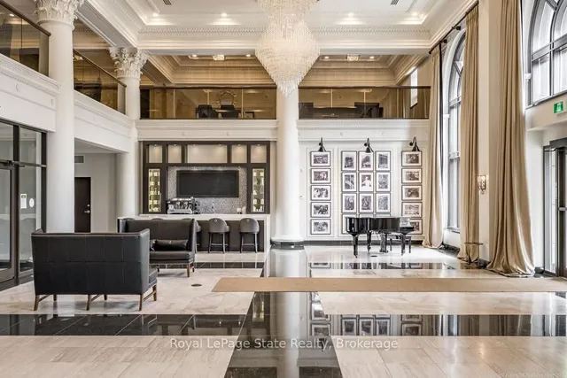 Additional image 16 of 118 KING St Unit 1118