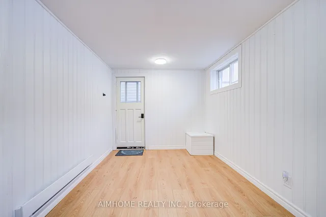 Additional image 33 of 100 Van Horne Ave