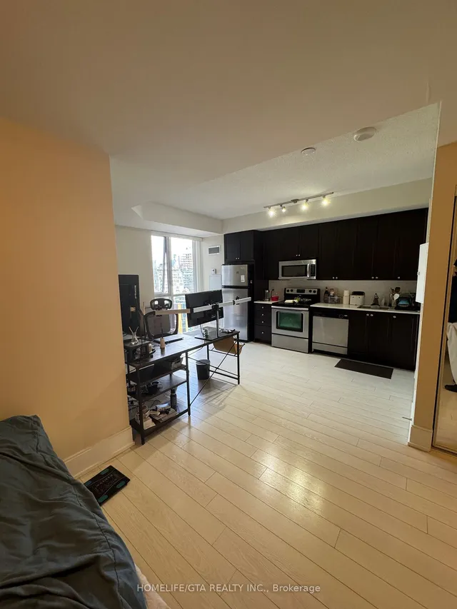 Additional image 7 of 560 Front St Unit 1027