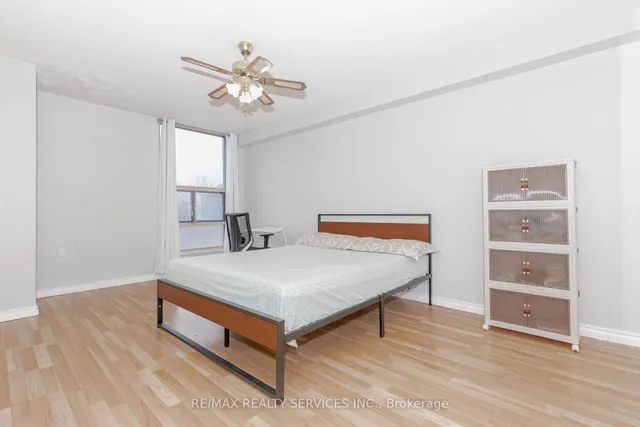 Additional image 27 of 18 Knightsbridge Rd Unit 304