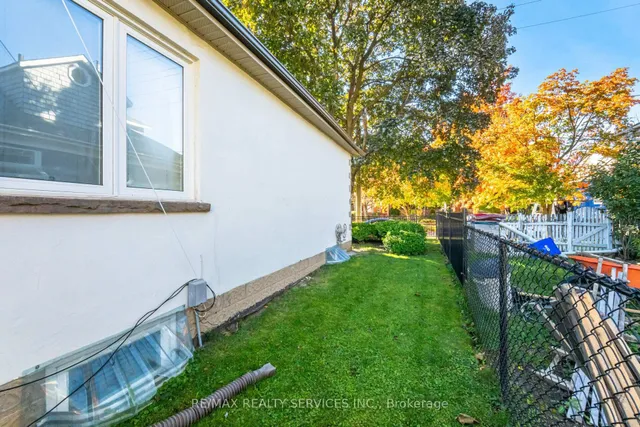 Additional image 45 of 18 Wellington St