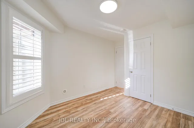 Additional image 23 of 9 Eaton Park Lane Unit 5