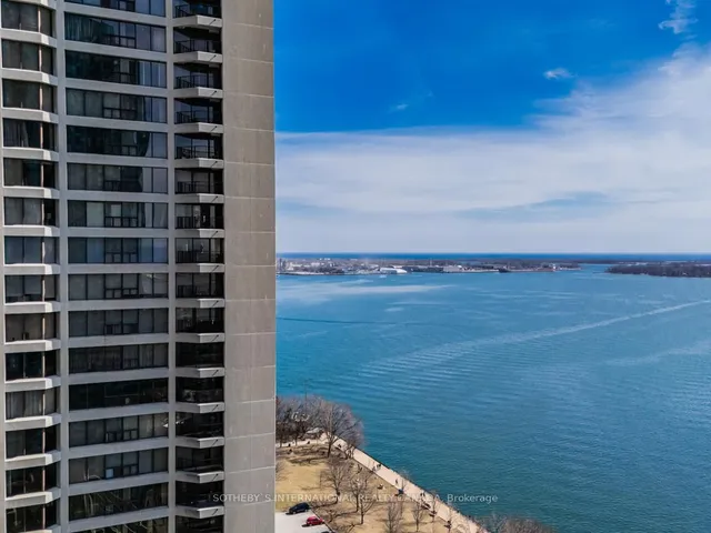 Additional image 31 of 65 Harbour Sq Unit 2204