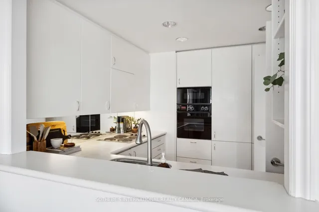 Additional image 18 of 77 Avenue Rd Unit 306