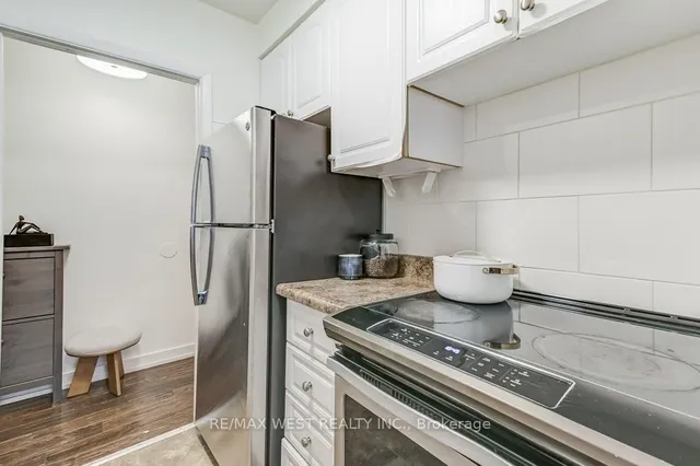 Additional image 6 of 136 Portland St