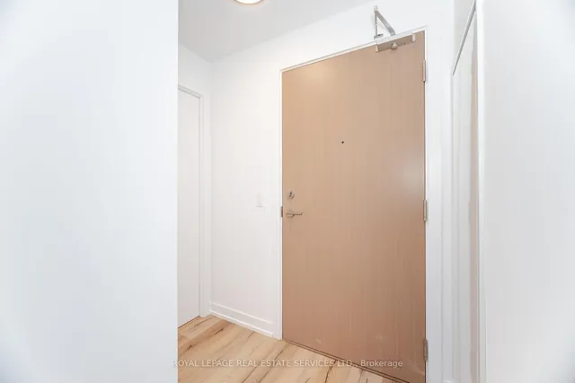 Additional image 20 of 1195 The Queensway Ave Unit 203