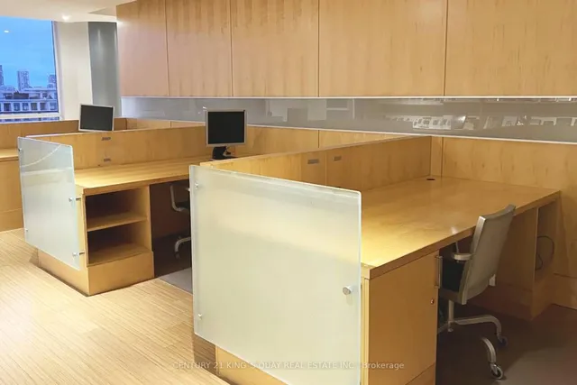 Additional image 40 of 2885 Bayview Ave Unit 814