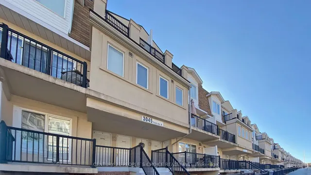 Additional image 3 of 3045 Finch Ave Unit 2090