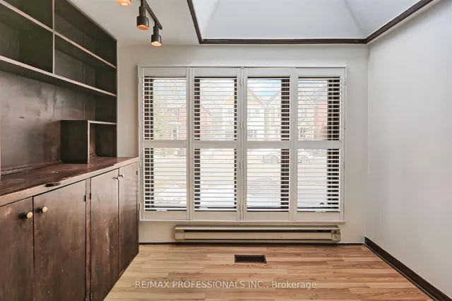 Additional image 6 of 260 Windermere Ave