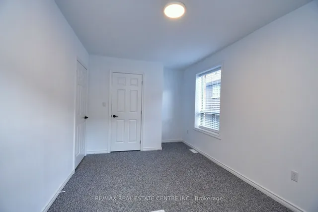 Additional image 11 of 14 Graham Ave