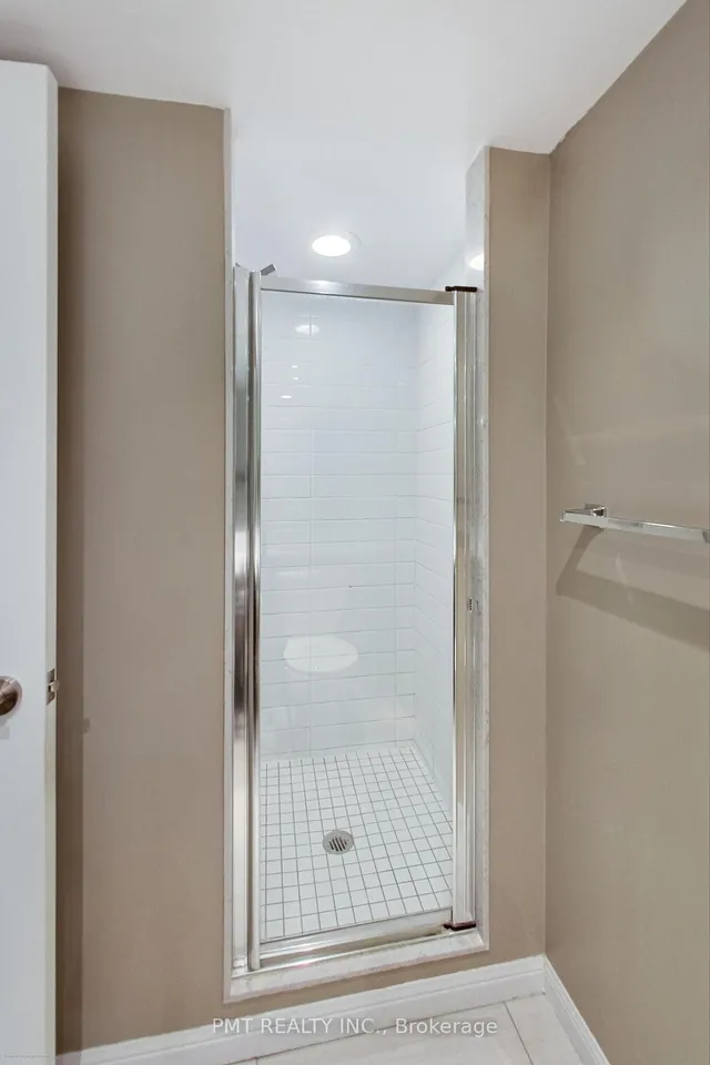 Additional image 32 of 125 Western Battery Rd Unit 209