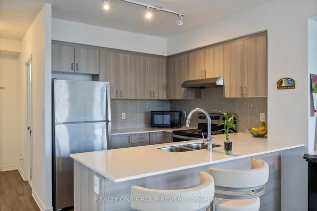 Additional image 16 of 1 Falaise Rd Unit 313