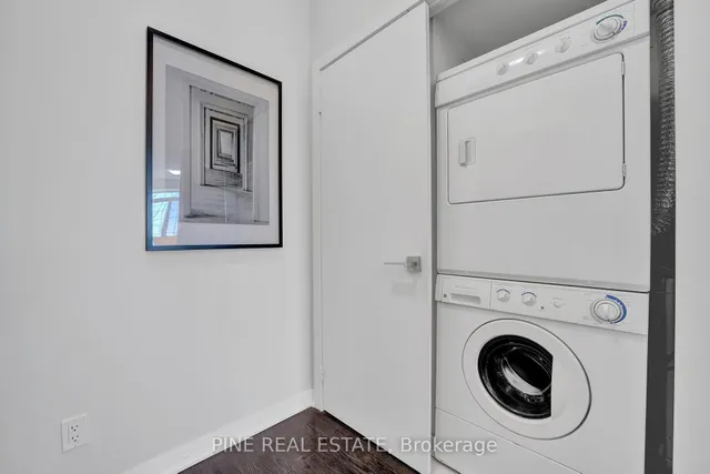 Additional image 20 of 770 Bay St Unit 2602