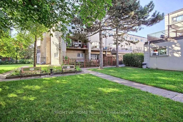 Additional image 13 of 5877 Bathurst St Unit 210