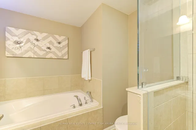 Additional image 25 of 23 Berberis Cres