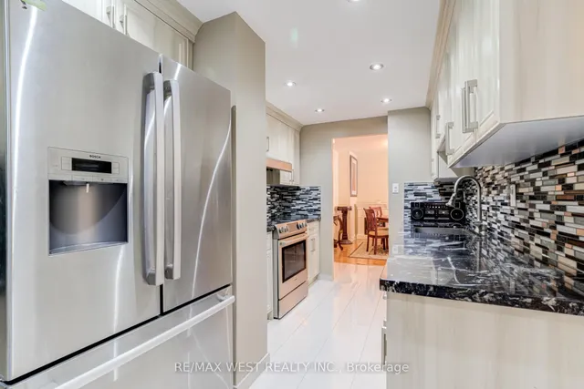 Additional image 13 of 320 Dixon Rd Unit 415