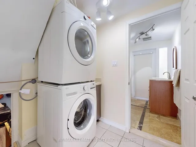 Additional image 21 of 35 Benfrisco Cres