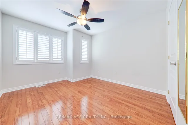 Additional image 24 of 59 Springbreeze Hts