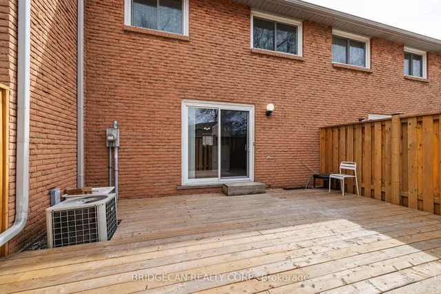 Additional image 30 of 151 Gateshead Cres Unit 118