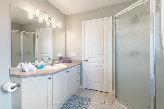 Additional image 18 of 45 Bellagio Ave