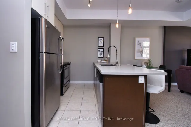 Additional image 14 of 90 Charlton Ave Unit 210