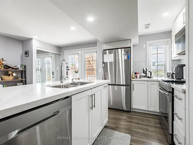 Additional image 25 of 26 Lloyd Cres