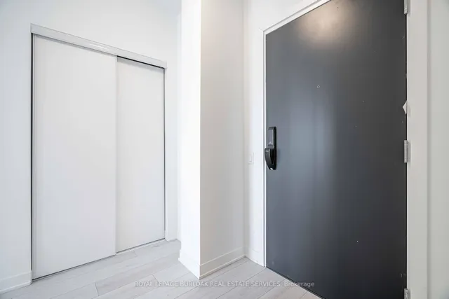 Additional image 5 of 395 Dundas St Unit 206