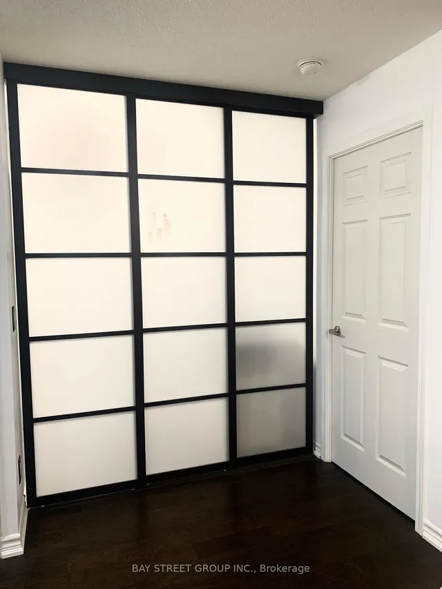 Additional image 4 of 19 Grand Trunk Cres Unit 3808